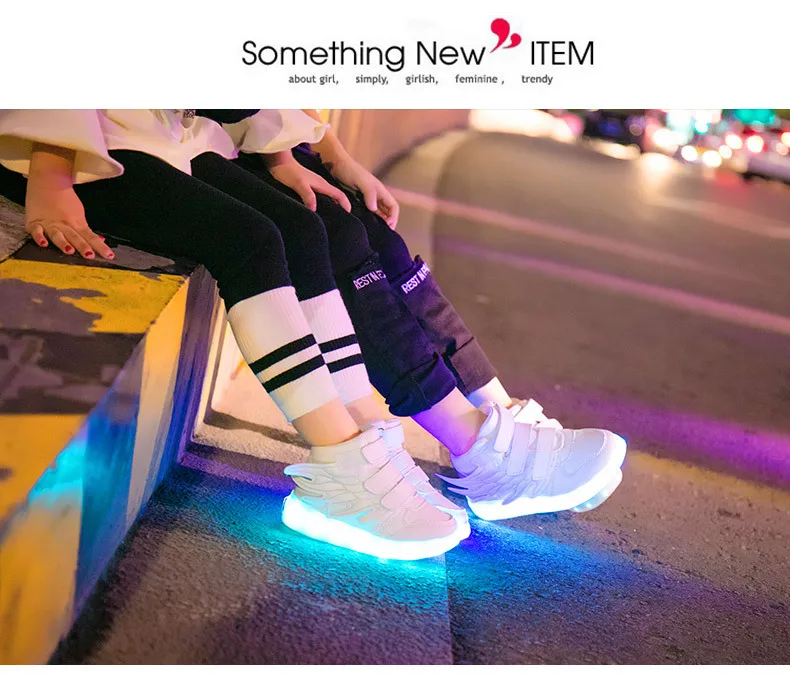 Sapatas dos Miúdos com Luzes Sapatilhas com Rodas de Roller up para Meninos Crianças Skate Glowing Light Meninas Zapatillas Con Ruedas Led 17 High Quality Mamãe e Bebê