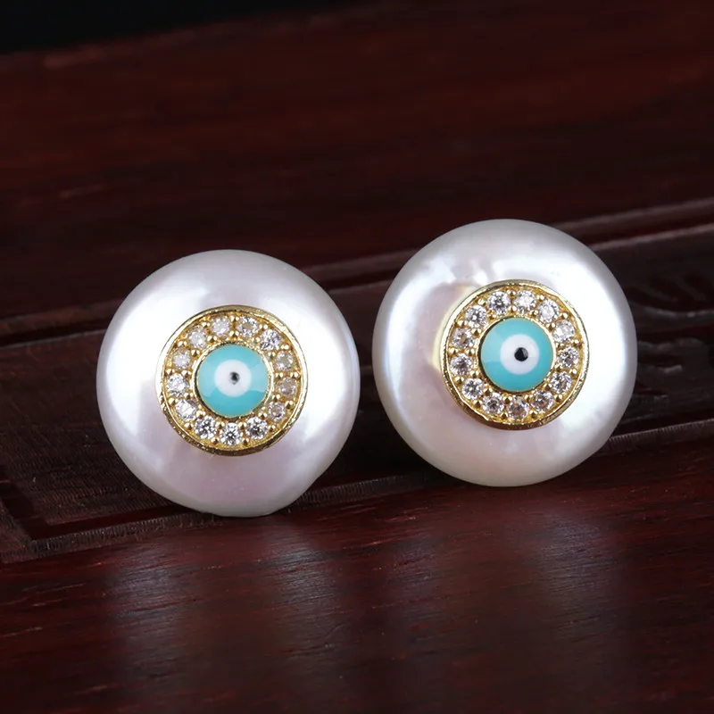 Белый cz micro pave tiny blue eye evil eye натуральная монета пресноводный жемчуг бисера защита Шарм Золотая кнопка-застежка серьги-гвоздики для женщин
