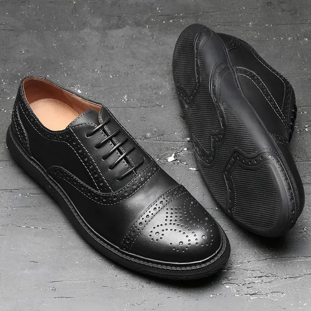 High end Mens Retro Brogue Shoes Genuine Leather Round Toe Lace Up Craved Oxfords British Style