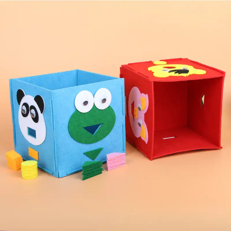 felt toy box