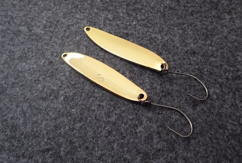 1Pcs Metal Spinner Spoon Fishing Lure Gold Silver Rotating Hard Baits For Trout Pike Peche Feather Treble Hook Tackle