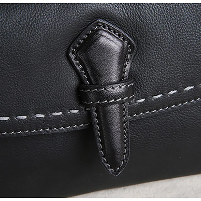 AETOO Handmade leather women's bag, leather art shoulder bag, simple stiletto mini bag