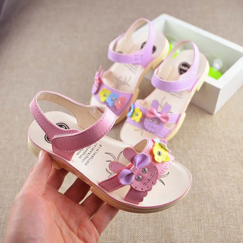 

Summer 2019 Toddler Girl Sandals New Soft Baby Princess Shoes Children Rhinestone Shoes with Cartoon Rabbit Flowers Kids Sandals