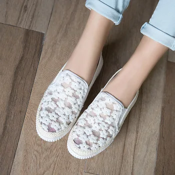 

Chinese casual style comfortable round toe pumps embroidery flower transparent gauze elastic low heel wedges women's shoes