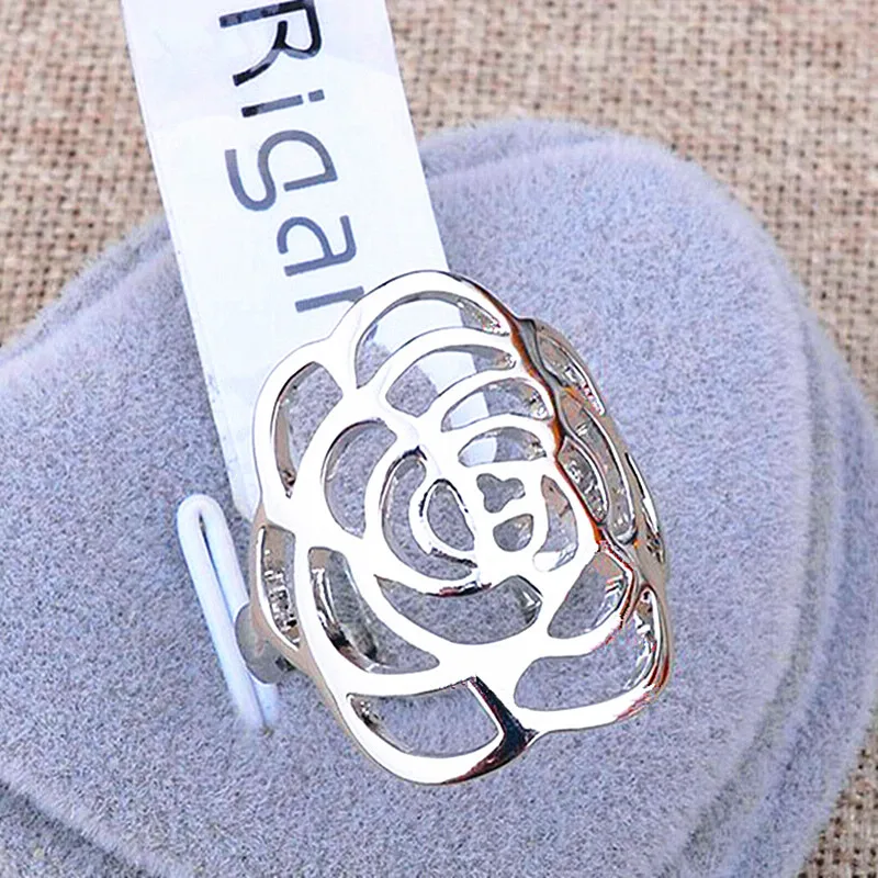 

Wholesale Gift Fashion Globe Rose Flower Silver Color Jewelry Women Wedding Rings for Women Italina Rigant Female Christmas