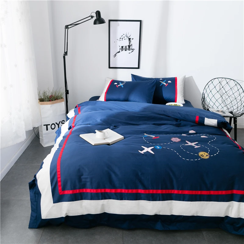 

4Pcs luxury Egypt Cotton Cartoon dream of childhood Bedding Set Embroidery Duvet cover set Bed Sheet Pillowcases Queen King size