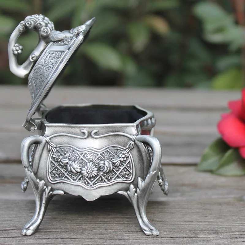 fashion Metal Jewelry Box with delicate flower pattern/ Pewter plated Trinket box/ Gift box Money Box for wedding