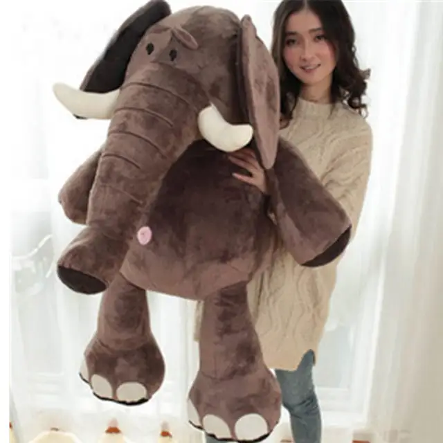 elephant geant peluche