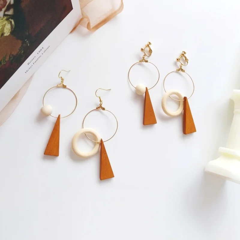 

Korean Fashion Female Jewelry Simple Wooden Metal Texture Geometric Dangle Earrings Women Girl Personality Asymmetry Ear Clip