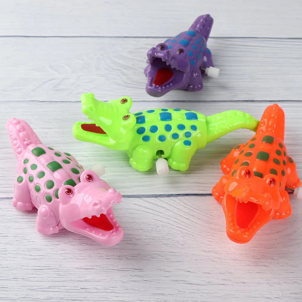 1pc Lovely Animal Crocodile Shape Clockwork Toys Plastic Color Random