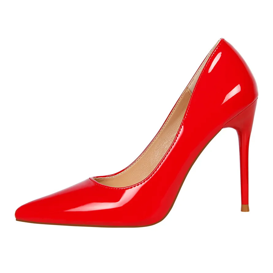 silver closed toe pumps