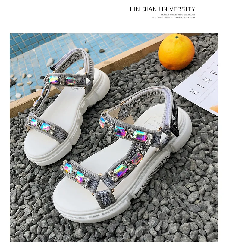 New Fashion Rhinestone Women Sandals 2019 Breathable Comfortable Non-slip Ladies Walking Summer Beach Sandals Shoes Scarpe Donna