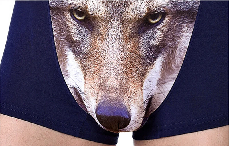 Трусы с рисунком волка
