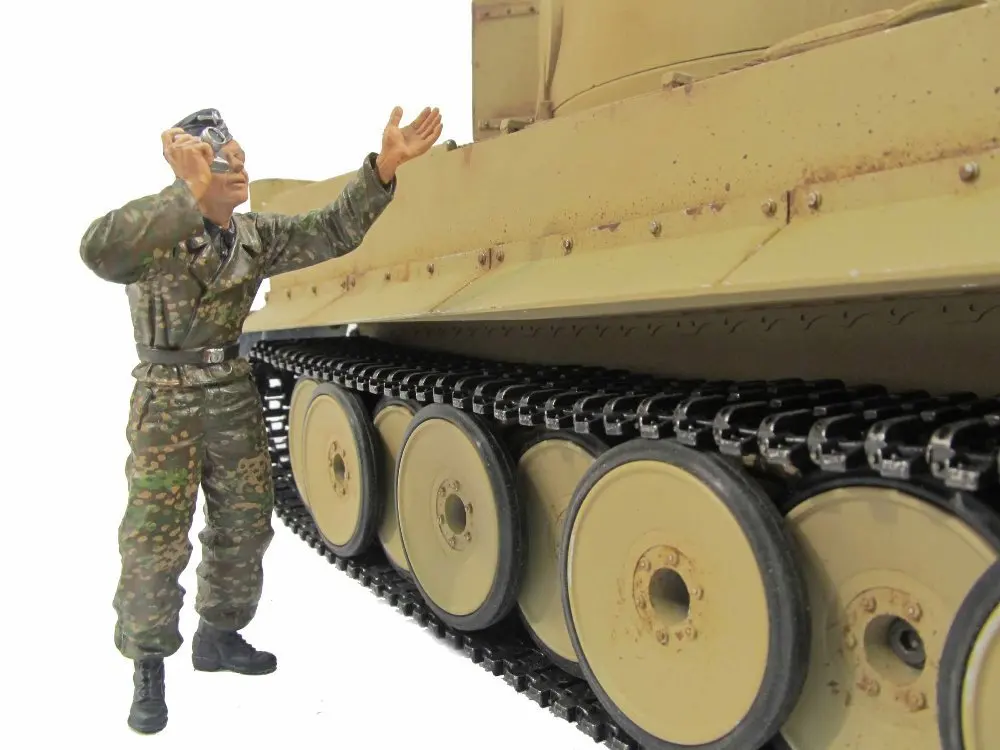 Buy 1 16 German soldier resin military figure RC Tiger