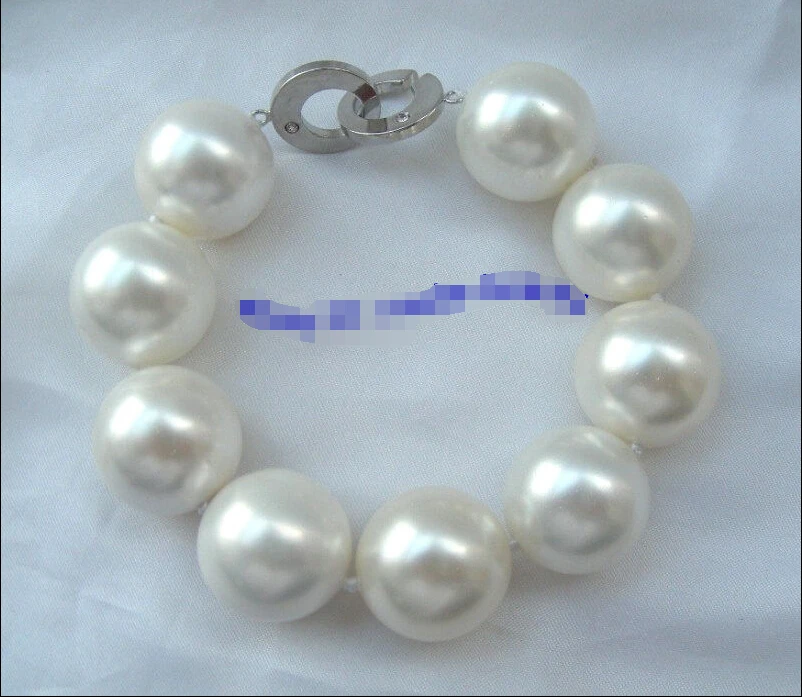 

shippingstunning big 20mm round white south sea shell pearl bracelet 9K 5.24 5.25