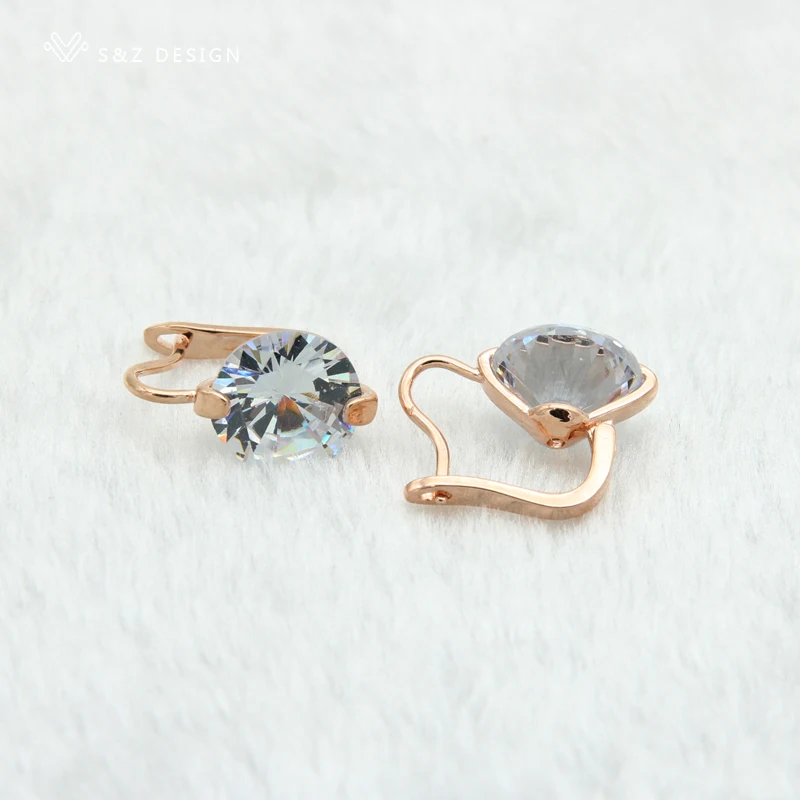 

Round large zircon earrings 2019 new simplicity female fashion flash Japanese and Korean temperament personality allergy eardrop