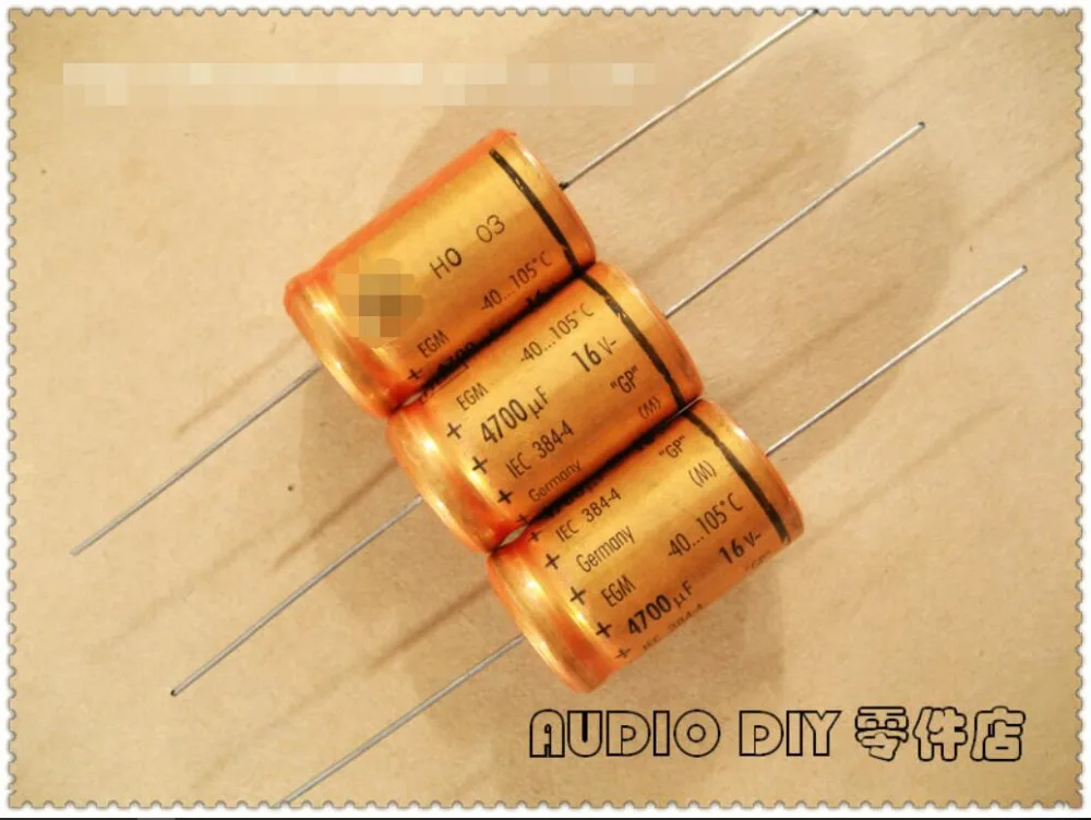 

.The new ROE EGM series 4700uF / 16V Gympie axial electrolytic capacitors ( German original box )