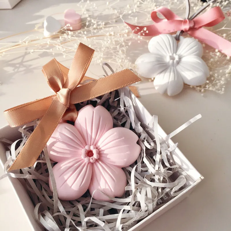 

Sakura Incense Diffused Aroma Stone Ceramic Aromatherapy Air Freshener Home Decor Mist Maker Diffuser for Home Car Wedding Gift