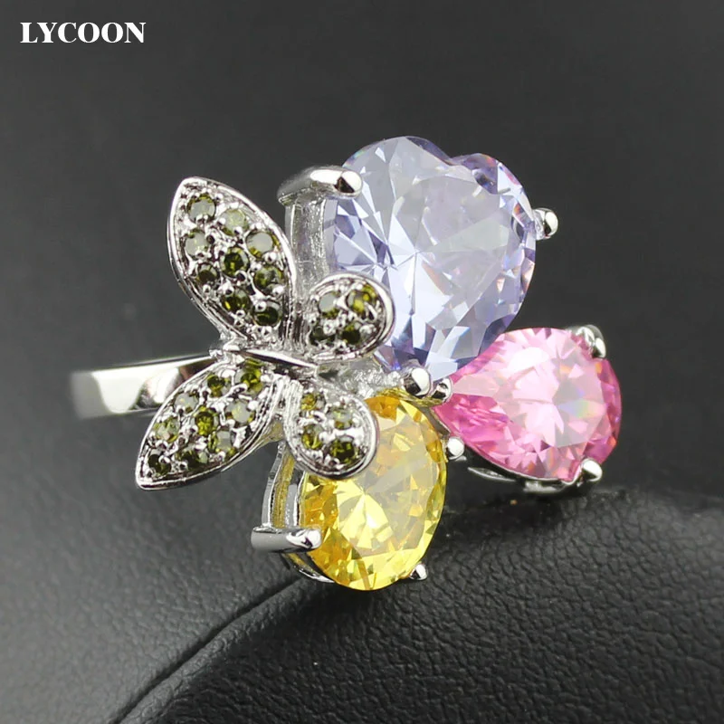 

LYCOON new elegant butterfly ring heart crystal luxury rings prong setting green Cubic Zirconia beautiful party ring for women