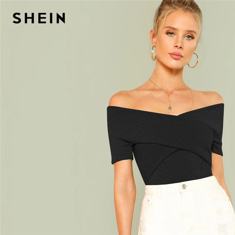 SHEIN Короткий Топ С Открытыми Плечами Модный Топ Бандо С Короткими Рукавами В Рубчик На Запах