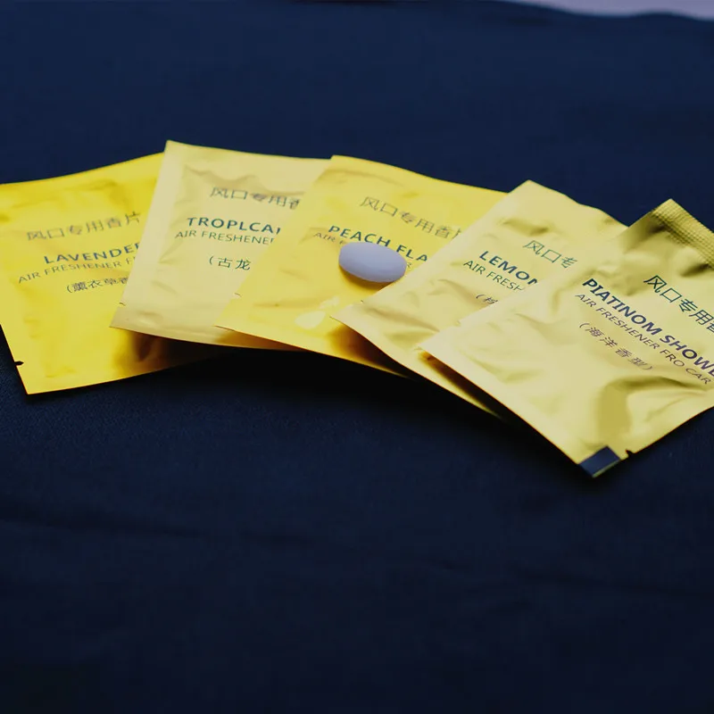 

1PC Car Perfumes Refills 5ml Solid Air Freshener Refill Flavoring In the Car parfums original Air Freshener car styling