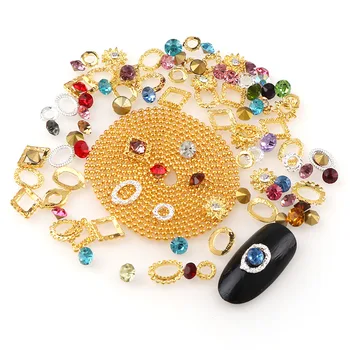 

100 Pieces Of Random Hollow Metal And 1 Meter Beaded Decoration Nail DIY Nail Decoration Accessories Summer Nail Art