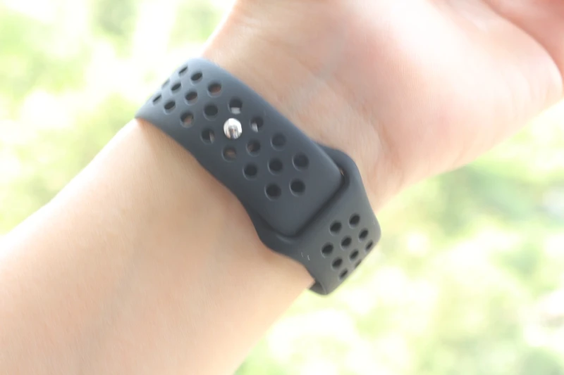URVOI ремешок для apple watch 5 4 3 2 1 силиконовый ремешок для iwatch sport band с лёгкие дышащие одноцветные 40 мм 44 мм