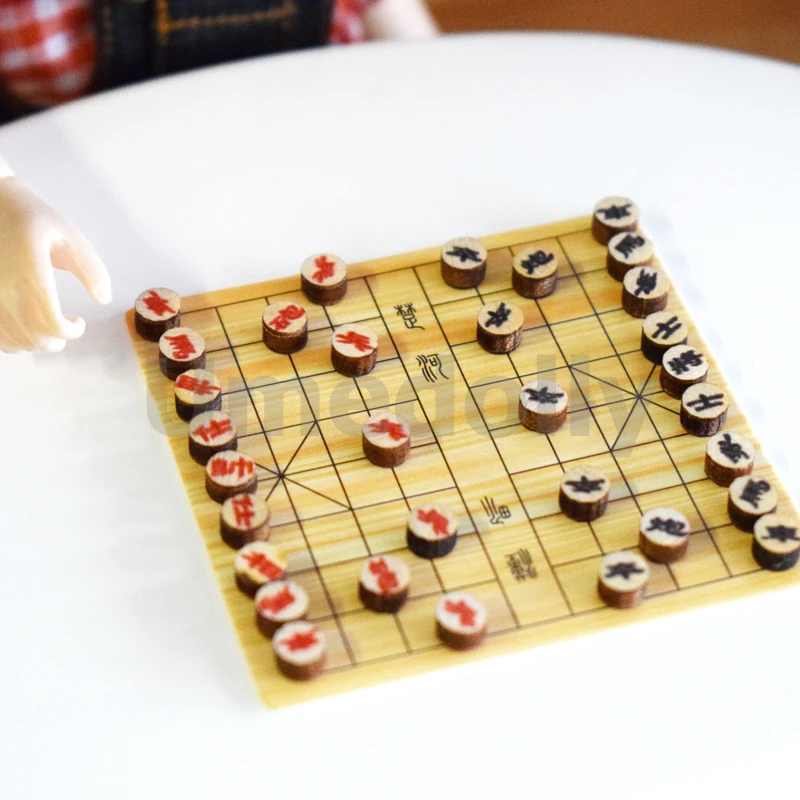dollhouse miniature chess  (7)