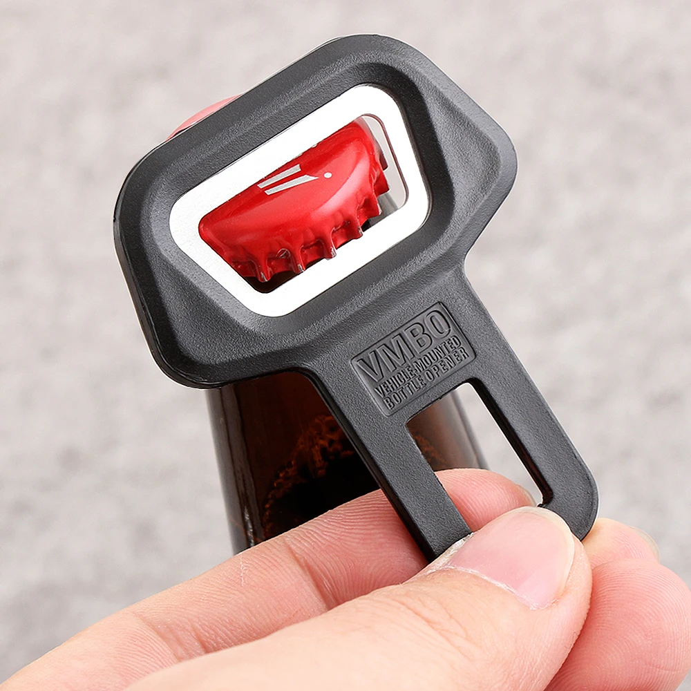 

Car Safety Seat Belt Buckle Clip Car Bottle Opener for BMW F13 G11 G12 F01 F02 F87 F80 F83 F82 F90 F10M F13M F12M M8 Z4 E89