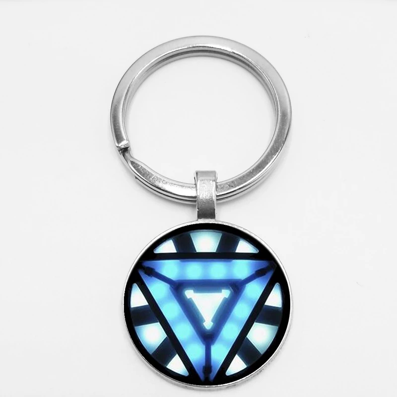

LETS SLIM 1pcs Classic Movie Surrounding Iron Man Reactor Pendant Key Chain Fashion Glass Gem Ornaments Accessories Map Custom