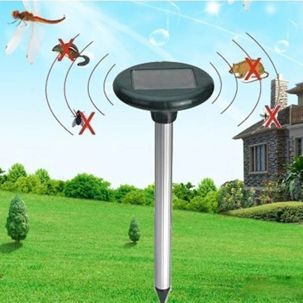 2pcs New Solar Power Ultrasonic Pest Animal Repellers Garden Bat Cat