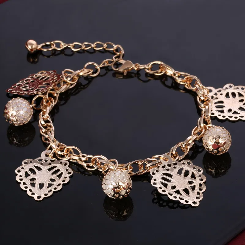 Wholesale Zinc Alloy Chain Bracelet Exquisite Heart Design Pendant