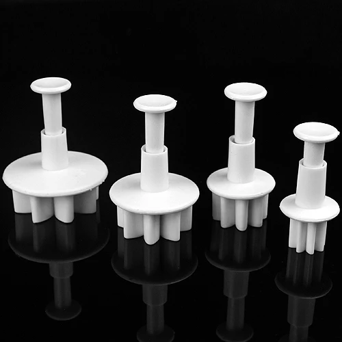 

Hot 4Pcs/Set Daisy Flower Cookie Sunflower Plunger Cutter Sugarcraft Fondant Cake Tool Christmas Cake Decorating Tools