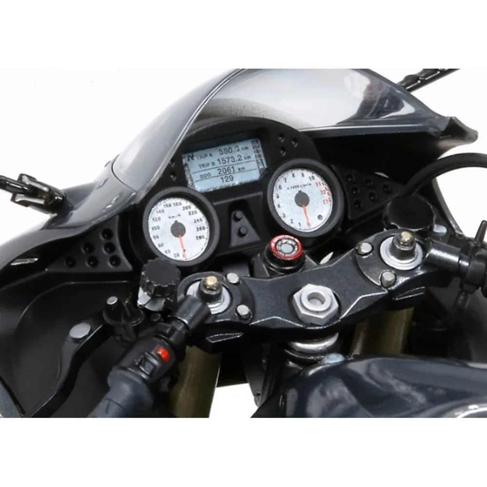 KT00693_AMAZON_XJ5