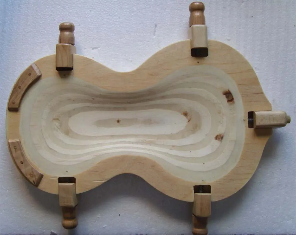 инструмент скрипка 4/4 деревянный поднос