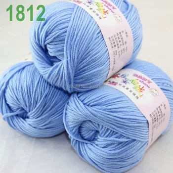 

Sale Lot of 3 balls x 50g (147y) Cashmere Silk velvet Hand knitting Yarn Sky blue 1812