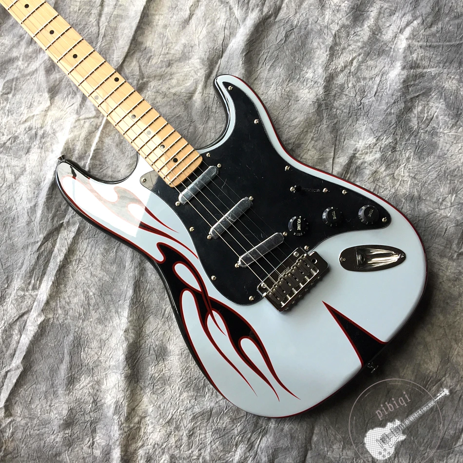 Black электрогитара. Гитара фендер электрогитара чёрная. Электрогитара jackson черная. Черный гриф гитары. Шектер полуакустика.