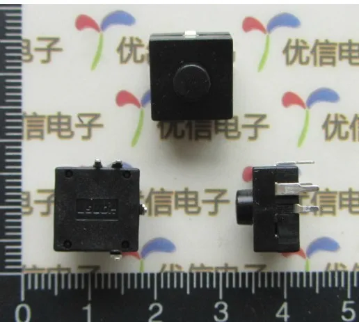 

2 open 1 close flashlight switch 4P 214A