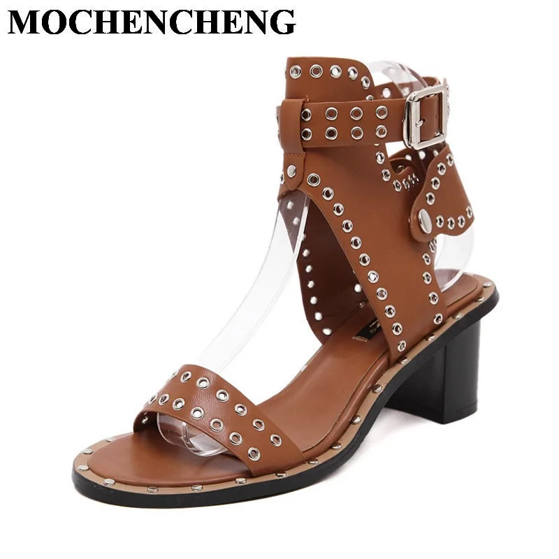 

New Women Sandals for Summer Fashion Trend Ankle Strap Thick Heel Pumps with Metal Rivet Derco Black High Qualityrome Sandals