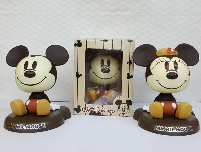 

Mickey Mouse and Donald Duck Minnie Mouse Action Figure 1/8 scale painted figure Mickey Mouse Doll PVC ACGN figure Toys Anime