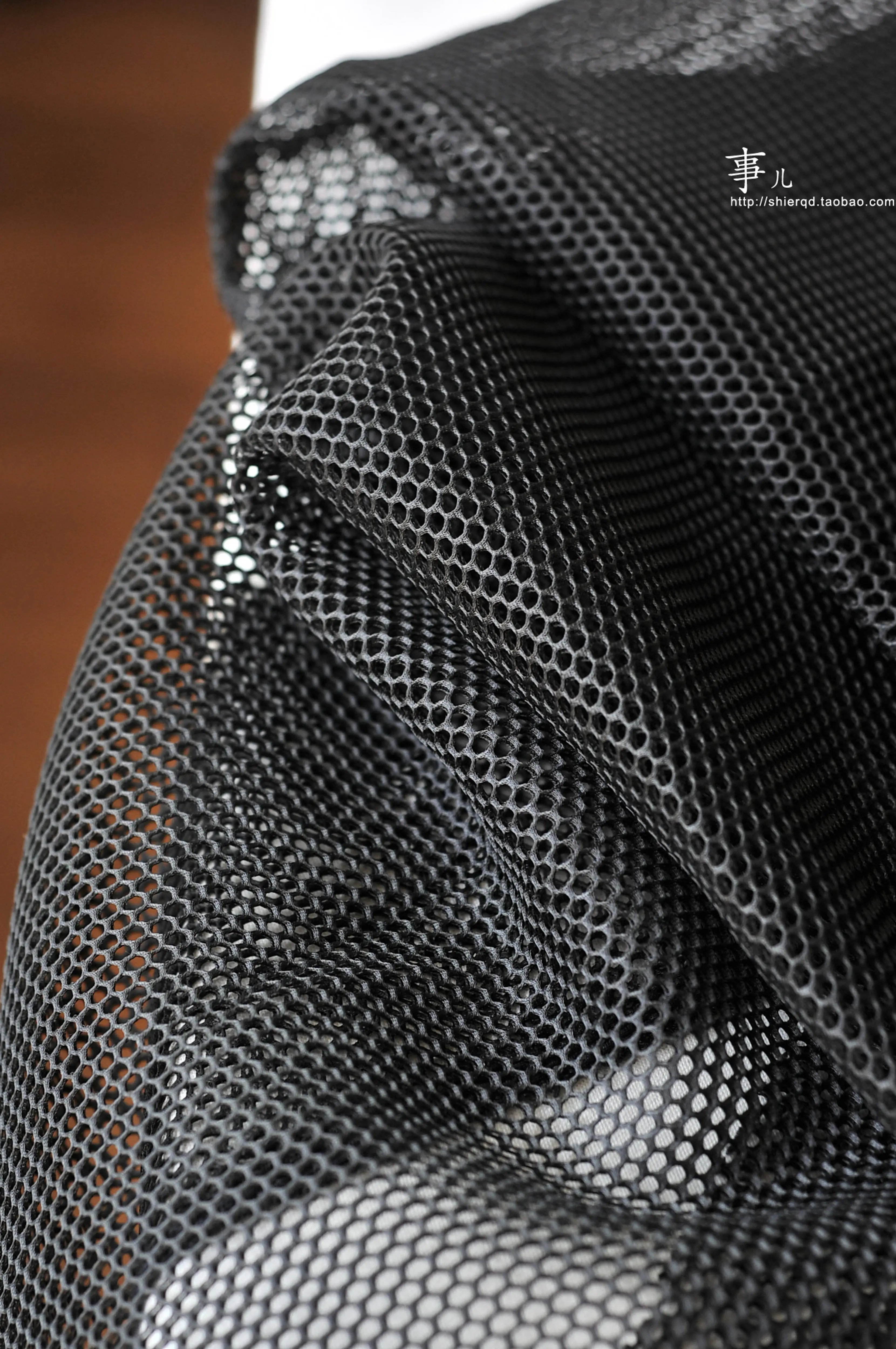 50 см* 150 см сэндвич модный дизайн ткань-круглая плотная тусклая сетка ажурная ткань черного цвета Мода