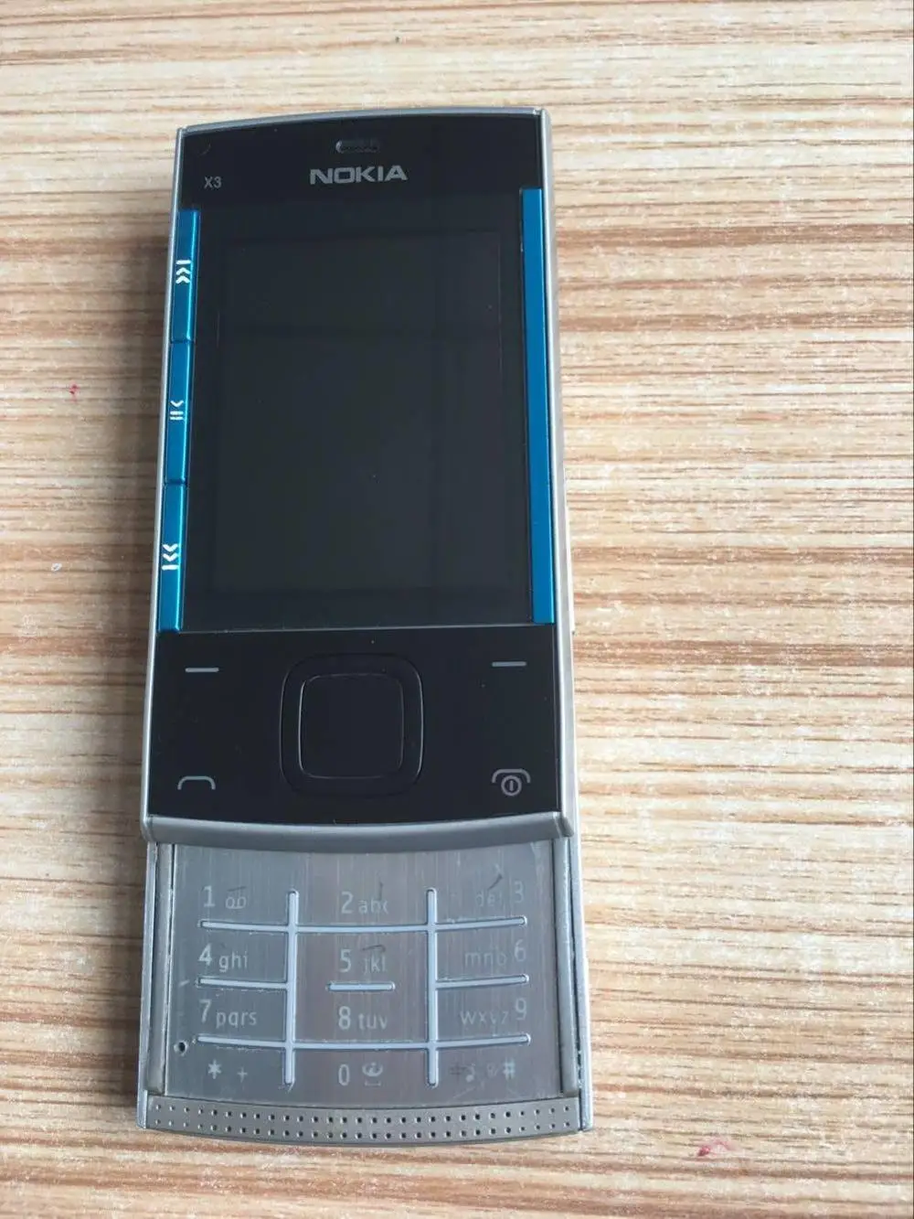X3 Nokia X3-00 с поддержкой русской клавиатуры 2,2 МП 860 дюйма мАч Bluetooth слайдер Восстановленный разблокированный мобильный телефон - Цвет: Синий