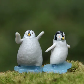 

Garden Art DIY Creative Micro Garden Landscape Decoration Props Zakka Groceries Penguin Action Figures Toy Kid Christmas Gifts