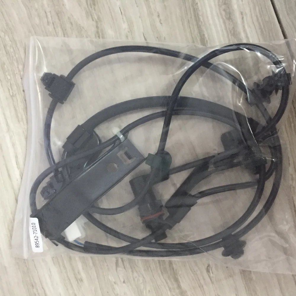 OE# 89542-71010 ABS Wheel Speed Sensor Front Right For Toyota FORTUNER HILUX NEW