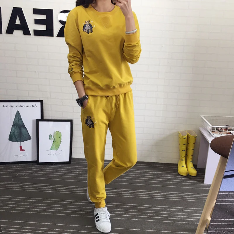 

Women Tracksuit 2019 Autumn Winter Casual Korean O Neck Sportwear Long Sleeve Harem Pants 2 Piece Sets Embroidery Sweat Suits