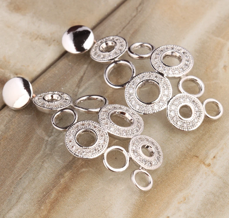 

Adorable White Cubic And Circle Zirconia Limited 925 Sterling Silver Jewelry Drop Dangle Earring M01-ER0643