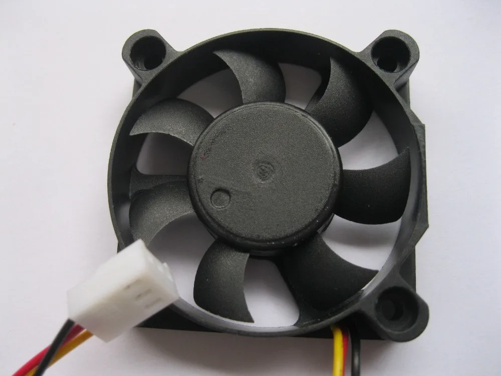5 pcs Brushless DC Cooling Fan 7 Blade 24V 5010S 50x50x10mm 3 Wiresin