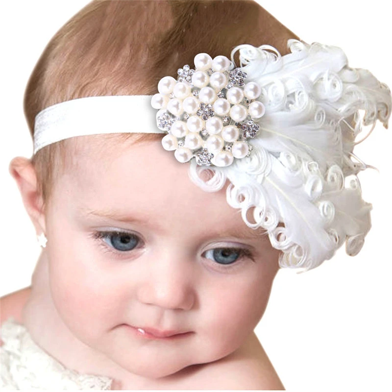 baby with bow on head