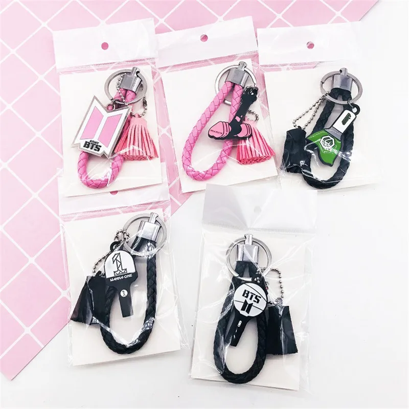 

Youpop Kpop Album Blackpink EXO GOT7 WANNA ONE Bangtan Boys Alloy Key Chain Key Ring Phone Pendant Keyring Keychain