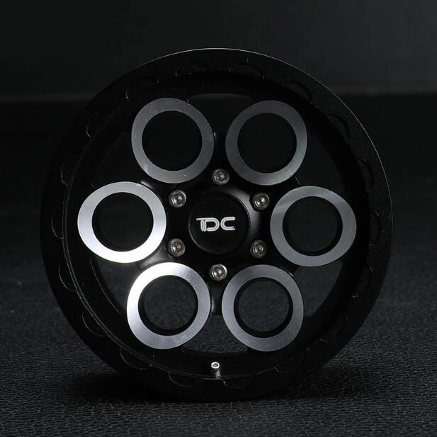 

Free Shipping RC Crawler Car Wheel Hubs 2.2" Metal Wheel Hub 2.2 Inch Upgrade Spare Part For RC Crawler Truck